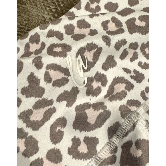 Lahana Active Womens Emari 7/8 Leopard Print Leggings Small NWT 73% Polyester 27 - Picture 4 of 5